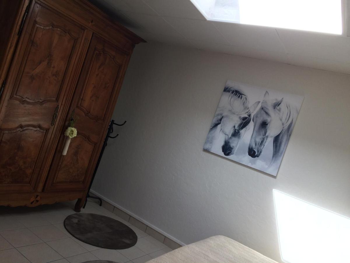 Maison Cozy Le Pin (Allier) Exterior foto
